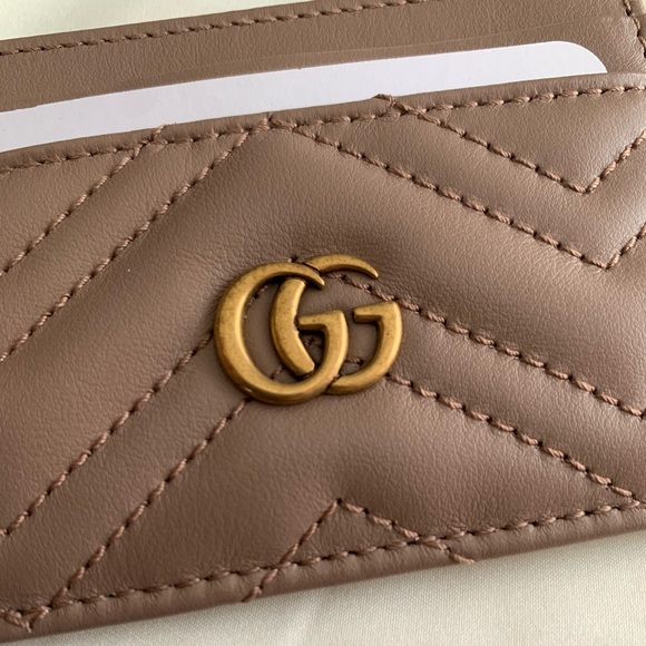 Gucci Marmont Card Holder - Picture 5 of 7